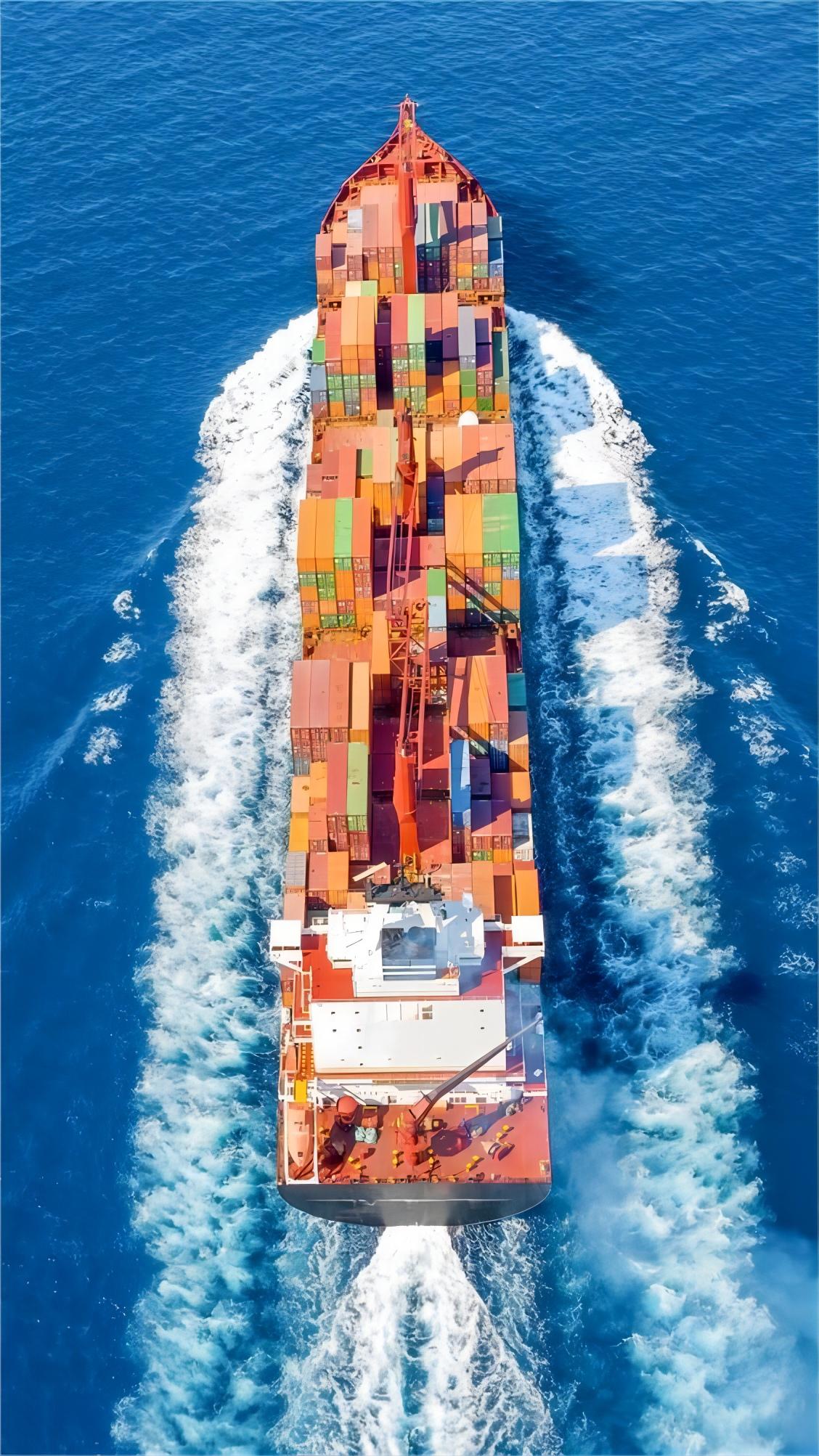 Comparison table for sea and air freight logistics